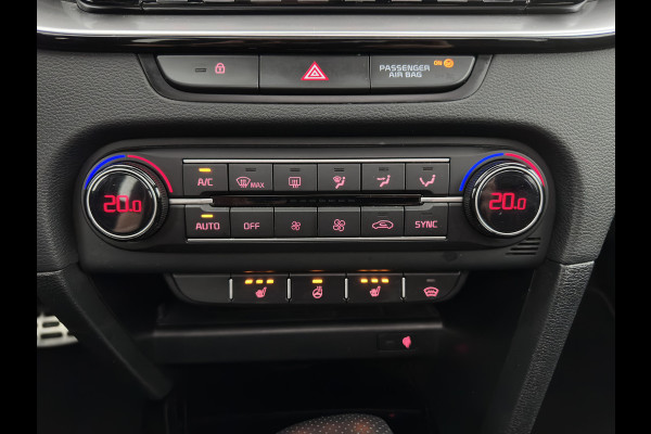 Kia ProCeed 1.6 T-GDi GT (INCL.BTW) *PANO | LEATHER-MICROFIBRE | FULL-LED | MEMORY-PACK | JBL-SOUND | ADAPTIVE-CRUISE | BLIND-SPOT | HEATED-SPORTSEATS | CAMERA | KEYLESS | DIGI-COCKPIT | NAVI-FULLMAP | PRIVACY-GLASS