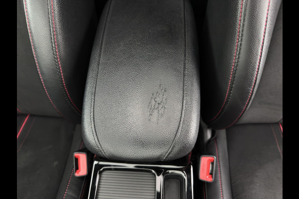 Kia ProCeed 1.6 T-GDi GT (INCL.BTW) *PANO | LEATHER-MICROFIBRE | FULL-LED | MEMORY-PACK | JBL-SOUND | ADAPTIVE-CRUISE | BLIND-SPOT | HEATED-SPORTSEATS | CAMERA | KEYLESS | DIGI-COCKPIT | NAVI-FULLMAP | PRIVACY-GLASS