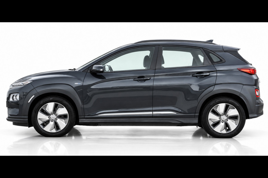 Hyundai Kona EV Comfort 64 kWh SOH 99% | NAP | CAMERA | APPLE CARPLAY | ANDROID AUTO | ADAPT. CRUISE CONTROLE