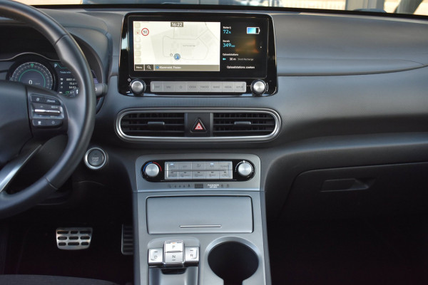 Hyundai Kona EV Comfort 64 kWh SOH 99% | NAP | CAMERA | APPLE CARPLAY | ANDROID AUTO | ADAPT. CRUISE CONTROLE