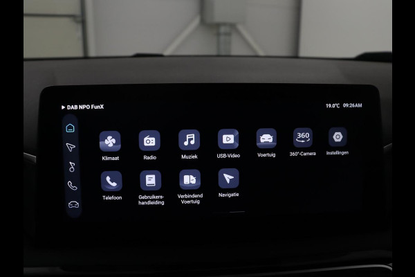 MG 3 1.5 Hybrid+ Comfort | Half Leder | Stuur/stoel verwarming | 360 camera | Carplay | Full LED | Adaptive cruise | Climate control |
