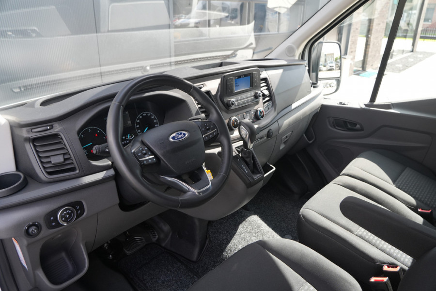 Ford Transit 350 2.0 TDCI L3H2 Trend DC 165pk - 6 Zits - Trekhaak - Cruise - Camera - Stoelverwarming - Bluetooth - Rijklaar