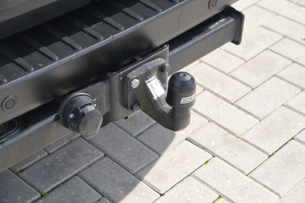 Ford Transit 350 2.0 TDCI L3H2 Trend DC 165pk - 6 Zits - Trekhaak - Cruise - Camera - Stoelverwarming - Bluetooth - Rijklaar