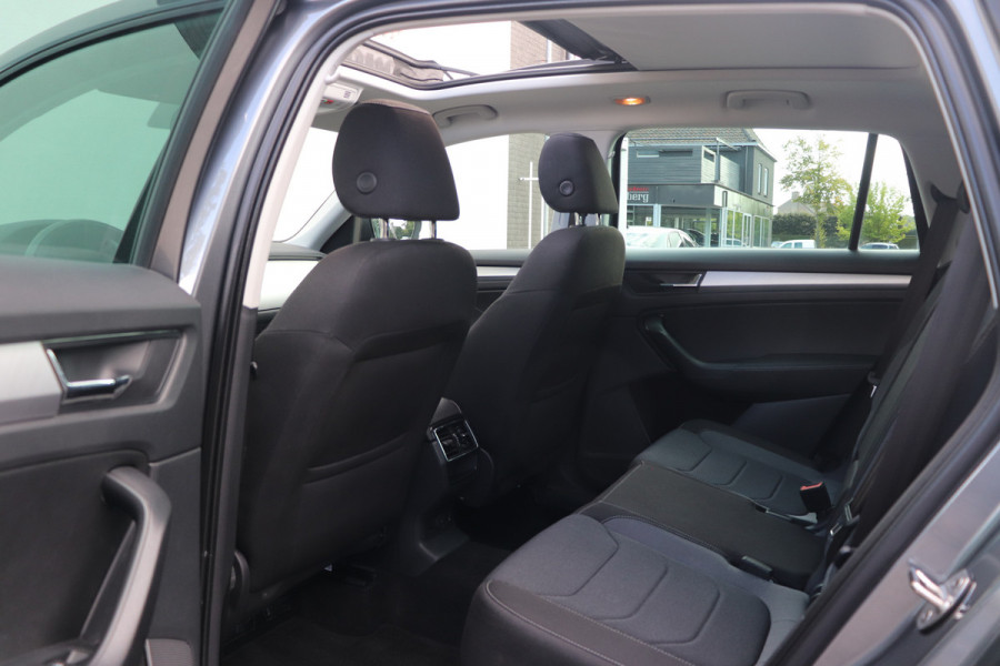 Škoda Kodiaq 1.5 TSI Pano Trekhaak ACC