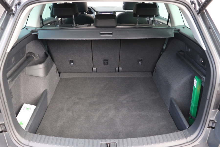 Škoda Kodiaq 1.5 TSI Pano Trekhaak ACC