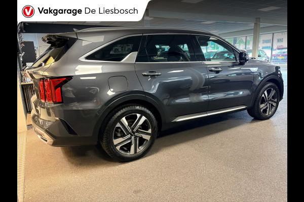 Kia Sorento 1.6 T-GDI Plug-in Hybrid 4WD ExecutiveLine 7persoons / Panoramadak / 360 camera / head-up /dealer onderhouden