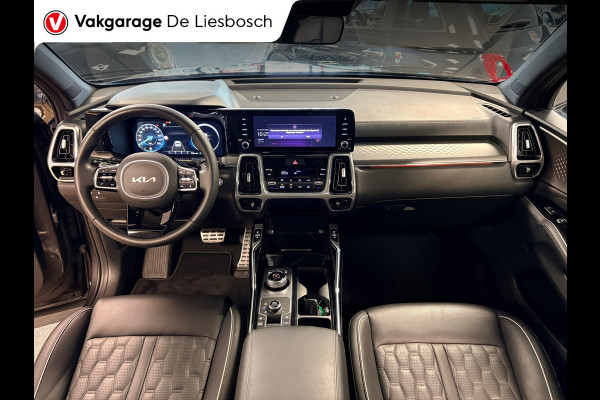 Kia Sorento 1.6 T-GDI Plug-in Hybrid 4WD ExecutiveLine 7persoons / Panoramadak / 360 camera / head-up /dealer onderhouden