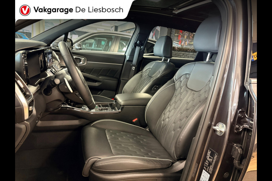 Kia Sorento 1.6 T-GDI Plug-in Hybrid 4WD ExecutiveLine 7persoons / Panoramadak / 360 camera / head-up /dealer onderhouden