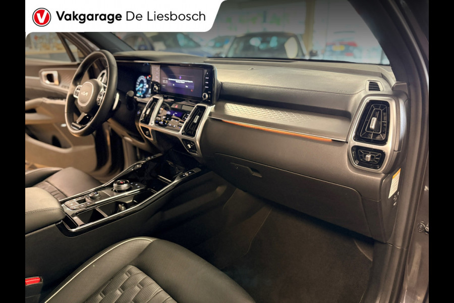 Kia Sorento 1.6 T-GDI Plug-in Hybrid 4WD ExecutiveLine 7persoons / Panoramadak / 360 camera / head-up /dealer onderhouden