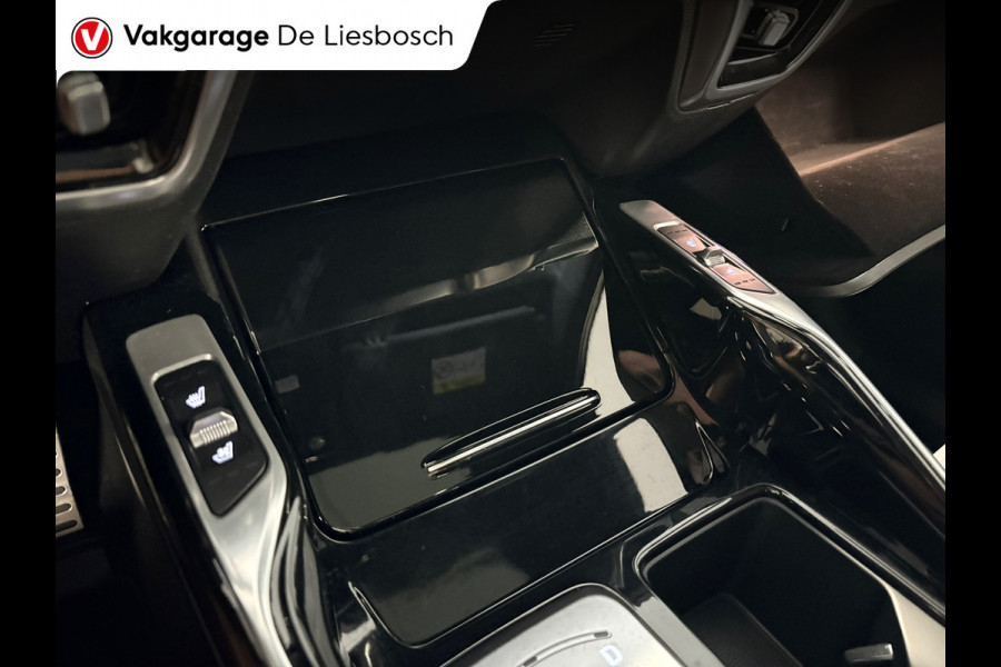 Kia Sorento 1.6 T-GDI Plug-in Hybrid 4WD ExecutiveLine 7persoons / Panoramadak / 360 camera / head-up /dealer onderhouden