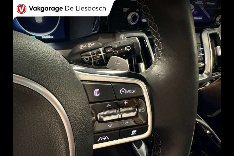Kia Sorento 1.6 T-GDI Plug-in Hybrid 4WD ExecutiveLine 7persoons / Panoramadak / 360 camera / head-up /dealer onderhouden