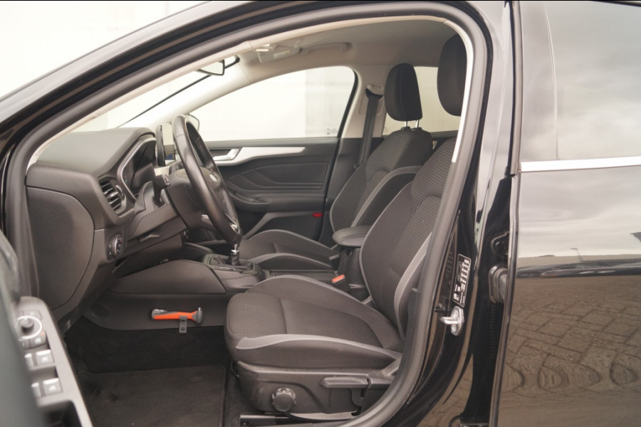 Ford Focus Wagon 1.0 EcoBoost Hybrid 125pk Titanium X Business -NAVI-ECC-PDC-CAM-