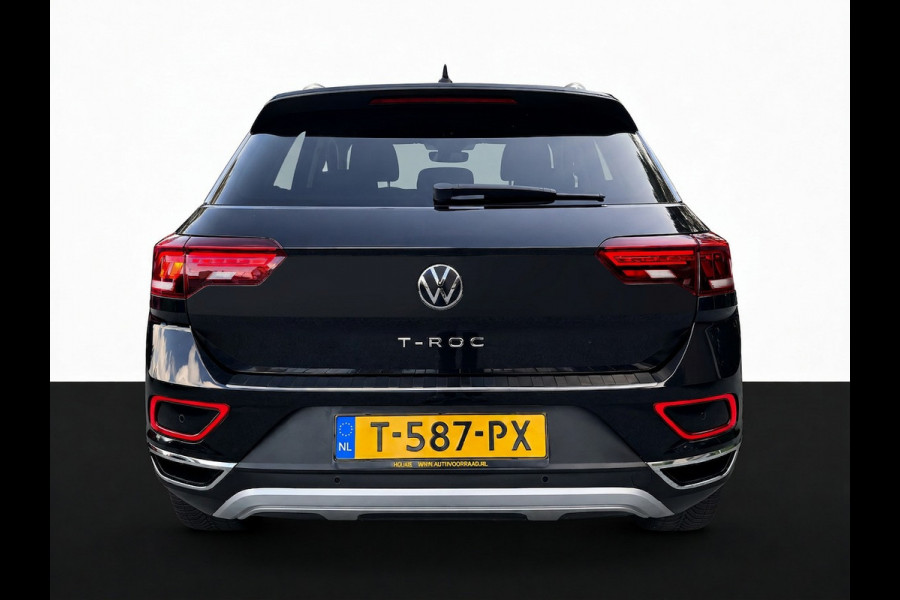 Volkswagen T-Roc 1.5 TSI 150PK DSG STYLE BUSINESS NAVI/IQ.LIGHT/TREKHAAK