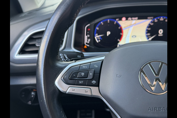 Volkswagen T-Roc 1.5 TSI 150PK DSG STYLE BUSINESS NAVI/IQ.LIGHT/TREKHAAK