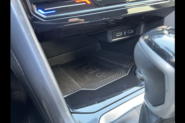 Volkswagen T-Roc 1.5 TSI 150PK DSG STYLE BUSINESS NAVI/IQ.LIGHT/TREKHAAK