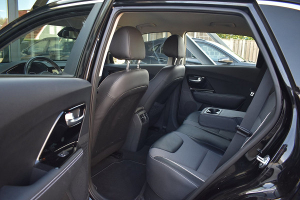 Kia e-Niro DynamicLine 64 kWh | SOH 100% | DEALER ONDERHOUDEN | NAP | APPLE CARPLAY | CAMERA | ANDROID AUTO