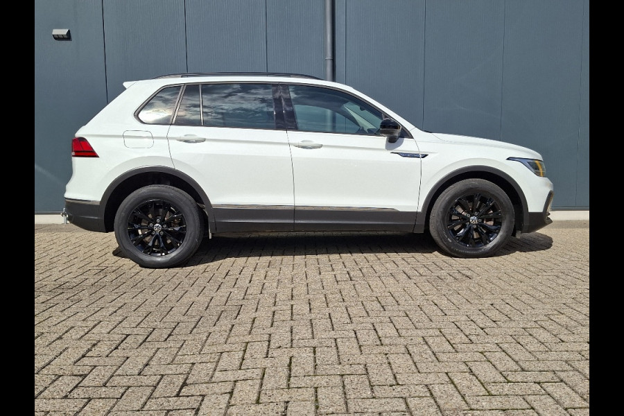Volkswagen Tiguan 1.4 TSI eHybrid LIFE PHEV * Navigatiesysteem * Parkeercamera * Elektrische achterklep *