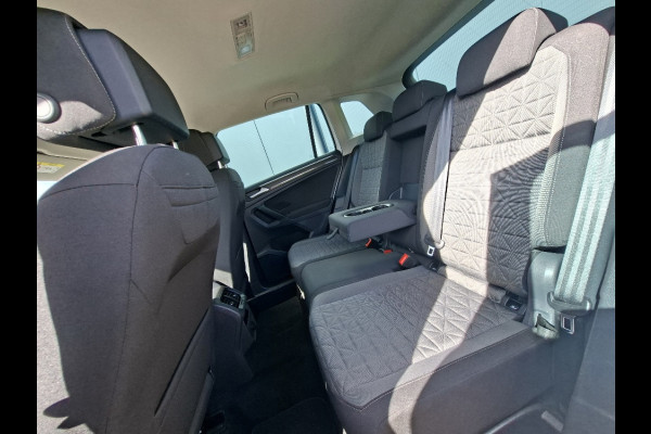 Volkswagen Tiguan 1.4 TSI eHybrid LIFE PHEV * Navigatiesysteem * Parkeercamera * Elektrische achterklep *