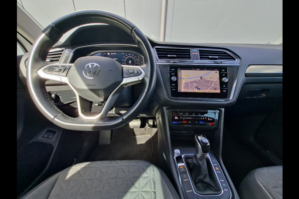 Volkswagen Tiguan 1.4 TSI eHybrid LIFE PHEV * Navigatiesysteem * Parkeercamera * Elektrische achterklep *