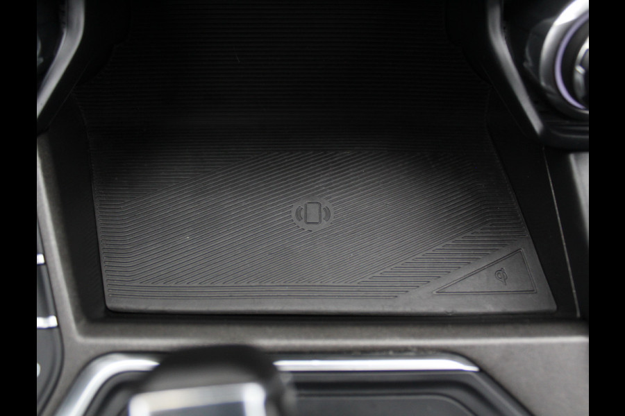 Lynk & Co 01 1.5 CARPLAY | CLIMATE | STOELVERW | 360CAMERA | PANODAK | WIFI | LED | DAB | NAVI | ELECSTOEL+MEM | ELECAKLEP | ADAPCRUISE