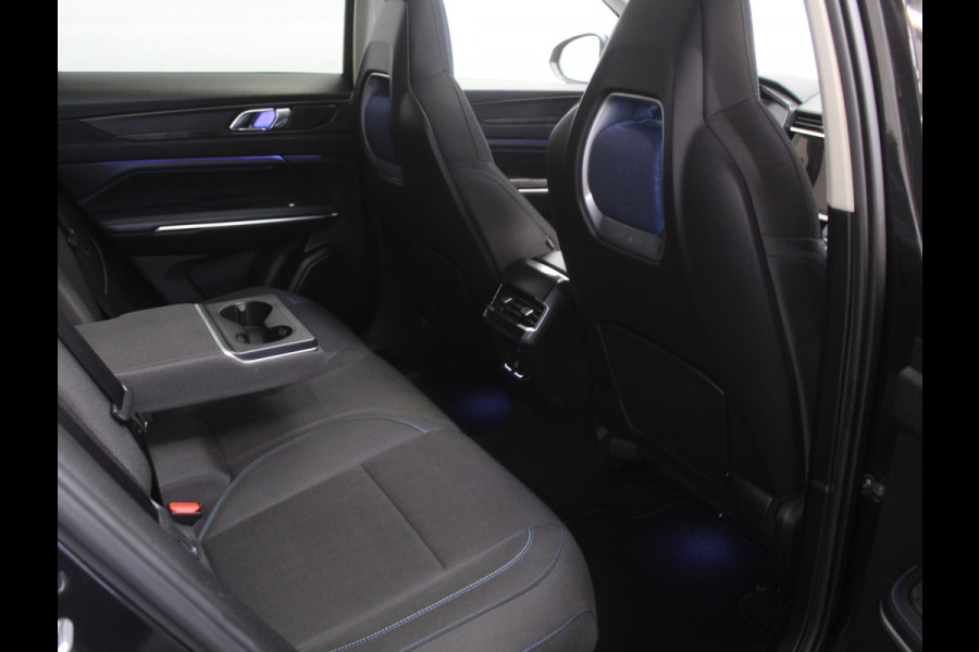 Lynk & Co 01 1.5 CARPLAY | CLIMATE | STOELVERW | 360CAMERA | PANODAK | WIFI | LED | DAB | NAVI | ELECSTOEL+MEM | ELECAKLEP | ADAPCRUISE