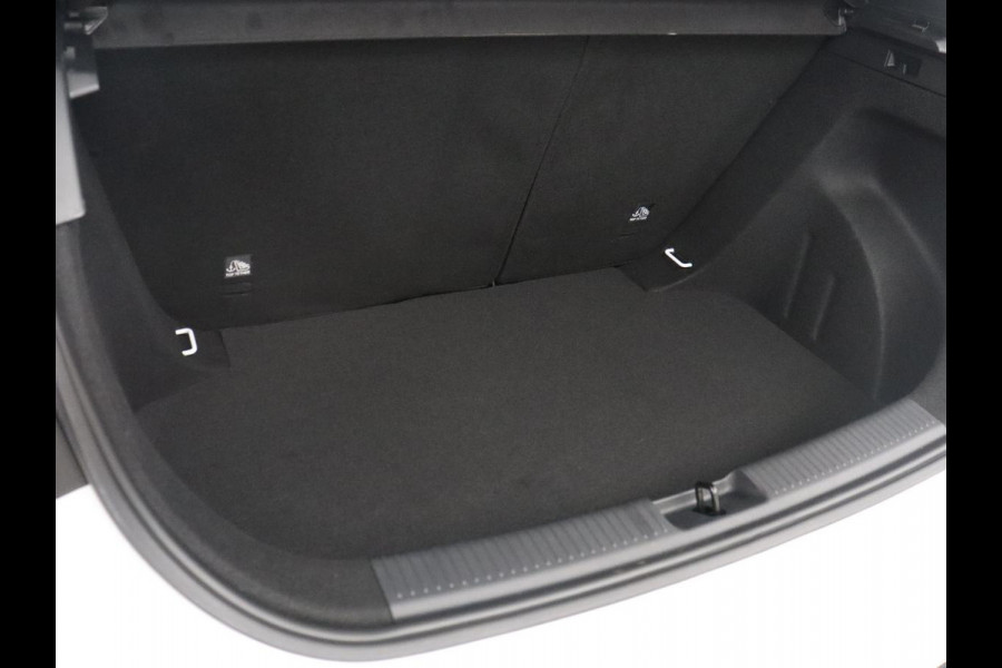 MG 3 1.5 Hybrid+ Luxury | Stuur/stoel verwarming | Adaptive cruise | 360 camera | Carplay | Climate control | Full LED | Lichtmetaal 16'' |