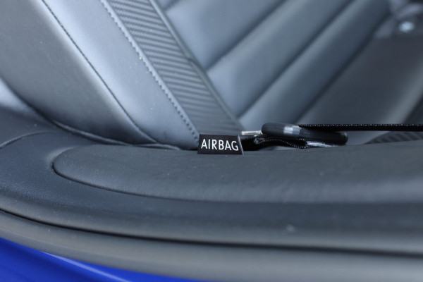 Volkswagen Golf 2.0 TSI R 4Motion *Pano*Akra*DCC*H/K*Leder*Head-Up