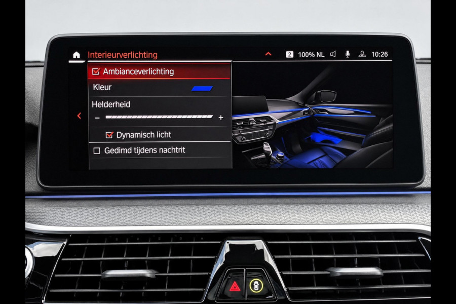 BMW 5 Serie Touring 530d High Executive M Sport Pakket Automaat / Live Cockpit Professional / Head-Up Display / Panoramadak / Laser / Adaptieve Cruise Control / Stoelverwarming / HiFi / 20 Inch / Sportstoelen voor / DAB