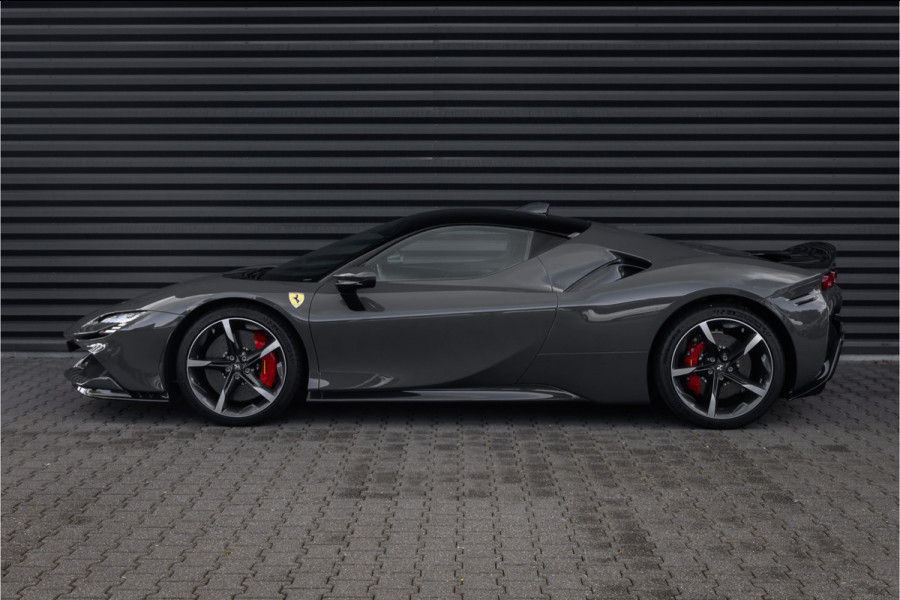 Ferrari SF90 Stradale 4.0 V8 Ext Fiorano Package - 1000 pk
