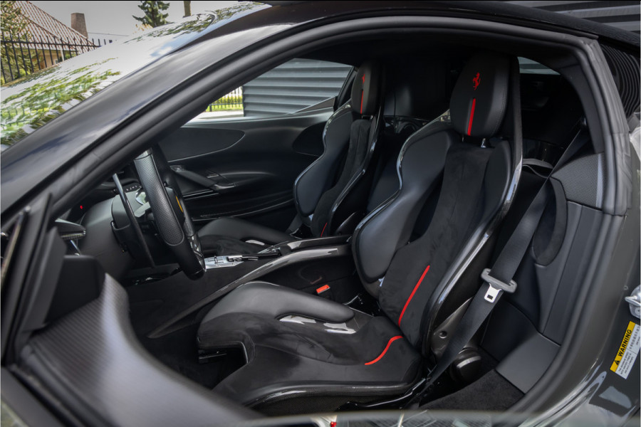 Ferrari SF90 Stradale 4.0 V8 Ext Fiorano Package - 1000 pk