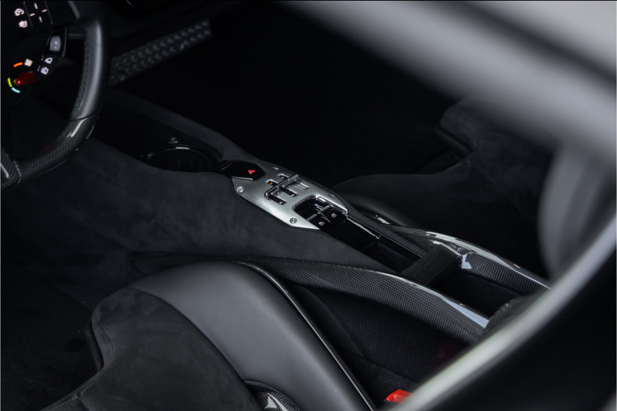 Ferrari SF90 Stradale 4.0 V8 Ext Fiorano Package - 1000 pk