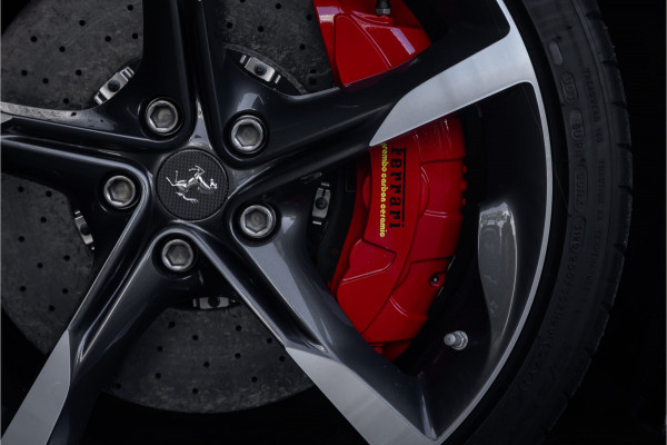 Ferrari SF90 Stradale 4.0 V8 Ext Fiorano Package - 1000 pk