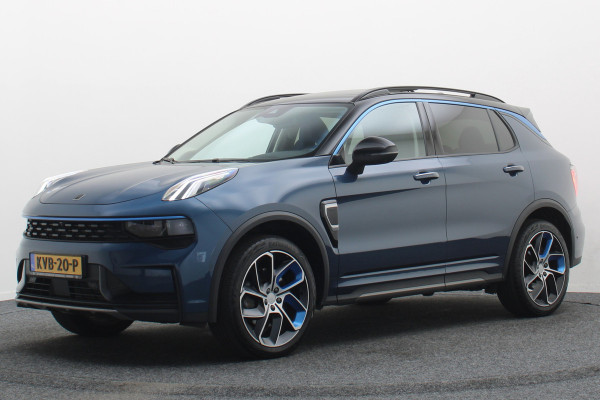 Lynk & Co 01 1.5 Plug-in Hybrid 360° Camera, Panoramadak, Apple Carplay, ACC, Keyless, LED, 20''