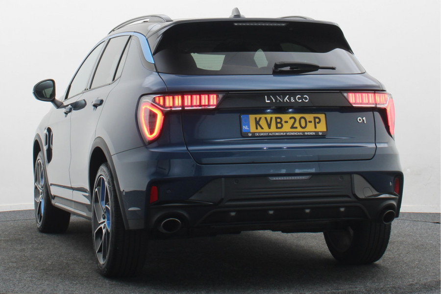 Lynk & Co 01 1.5 Plug-in Hybrid 360° Camera, Panoramadak, Apple Carplay, ACC, Keyless, LED, 20''