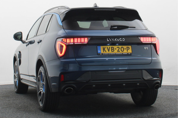 Lynk & Co 01 1.5 Plug-in Hybrid 360° Camera, Panoramadak, Apple Carplay, ACC, Keyless, LED, 20''