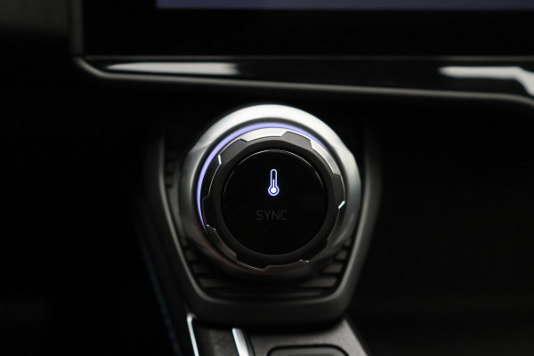Lynk & Co 01 1.5 Plug-in Hybrid 360° Camera, Panoramadak, Apple Carplay, ACC, Keyless, LED, 20''