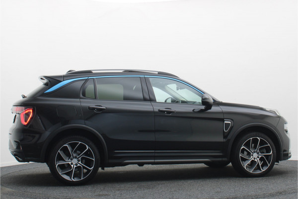 Lynk & Co 01 1.5 Plug-in Hybrid 360° Camera, Panoramadak, Apple Carplay, ACC, Keyless, LED, 20''