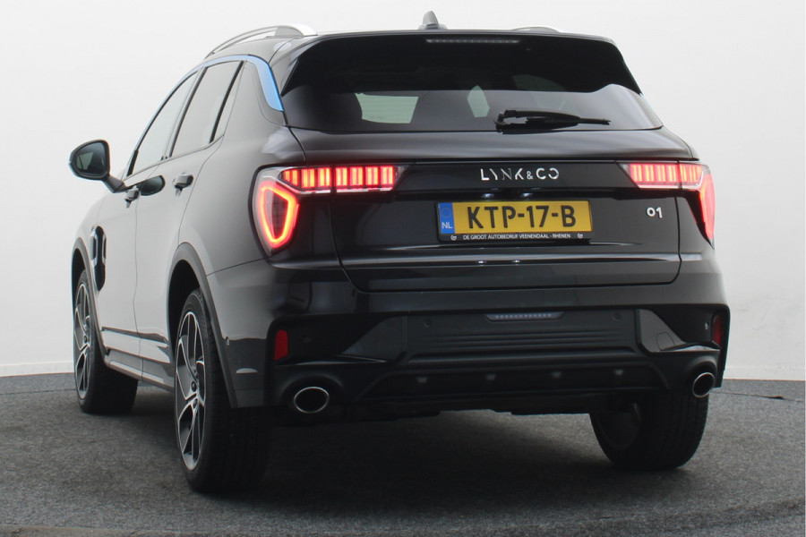 Lynk & Co 01 1.5 Plug-in Hybrid 360° Camera, Panoramadak, Apple Carplay, ACC, Keyless, LED, 20''