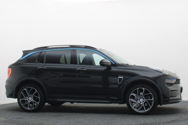 Lynk & Co 01 1.5 Plug-in Hybrid 360° Camera, Panoramadak, Apple Carplay, ACC, Keyless, LED, 20''