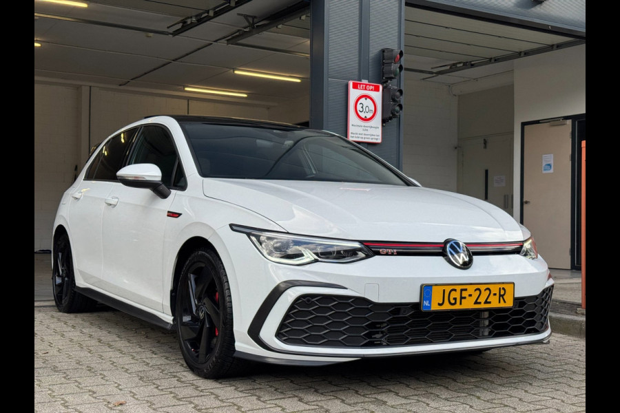 Volkswagen Golf 2.0 TSI GTI / PANO / SFEER / KEYLESS / CARPLAY / FLIPPERS / CLIMATE / ADAPTIEVE CRUISE / DAB+ / PRIVACY GLASS !