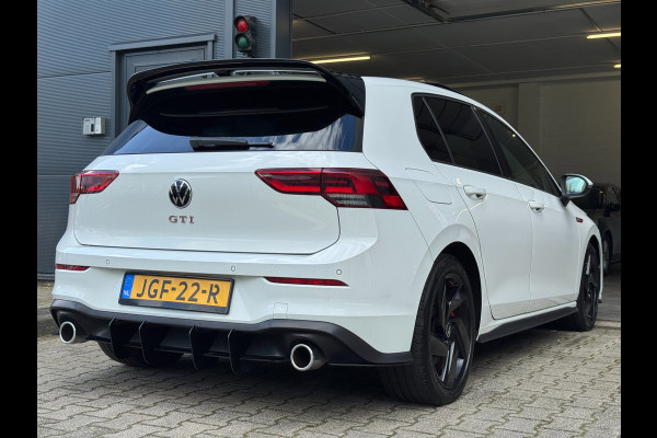 Volkswagen Golf 2.0 TSI GTI / PANO / SFEER / KEYLESS / CARPLAY / FLIPPERS / CLIMATE / ADAPTIEVE CRUISE / DAB+ / PRIVACY GLASS !