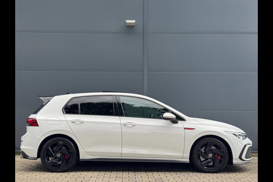 Volkswagen Golf 2.0 TSI GTI / PANO / SFEER / KEYLESS / CARPLAY / FLIPPERS / CLIMATE / ADAPTIEVE CRUISE / DAB+ / PRIVACY GLASS !