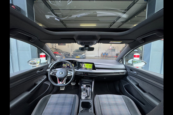 Volkswagen Golf 2.0 TSI GTI / PANO / SFEER / KEYLESS / CARPLAY / FLIPPERS / CLIMATE / ADAPTIEVE CRUISE / DAB+ / PRIVACY GLASS !