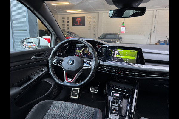Volkswagen Golf 2.0 TSI GTI / PANO / SFEER / KEYLESS / CARPLAY / FLIPPERS / CLIMATE / ADAPTIEVE CRUISE / DAB+ / PRIVACY GLASS !