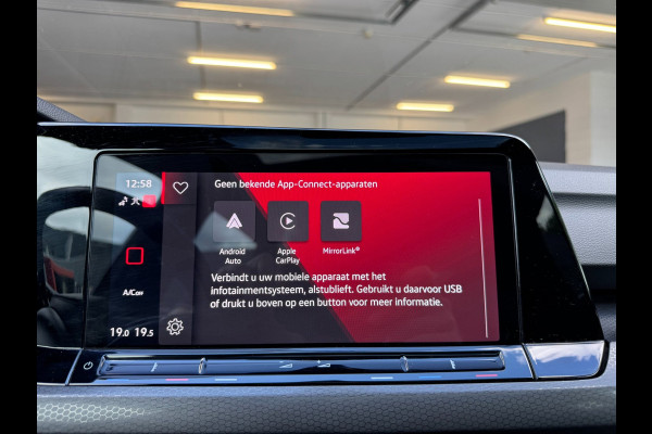 Volkswagen Golf 2.0 TSI GTI / PANO / SFEER / KEYLESS / CARPLAY / FLIPPERS / CLIMATE / ADAPTIEVE CRUISE / DAB+ / PRIVACY GLASS !