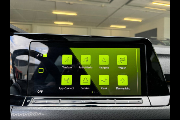 Volkswagen Golf 2.0 TSI GTI / PANO / SFEER / KEYLESS / CARPLAY / FLIPPERS / CLIMATE / ADAPTIEVE CRUISE / DAB+ / PRIVACY GLASS !