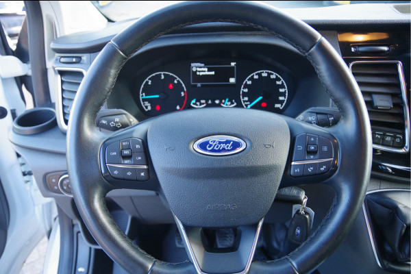 Ford Transit Custom 300 2.0 TDCI L2 3-ZITS, 170PK, 2800KG TREKHAAK, STOELVERWARMING, CAMERA, NAVI, CRUISE, AIRCO, PARKEERSENSOREN, 17''