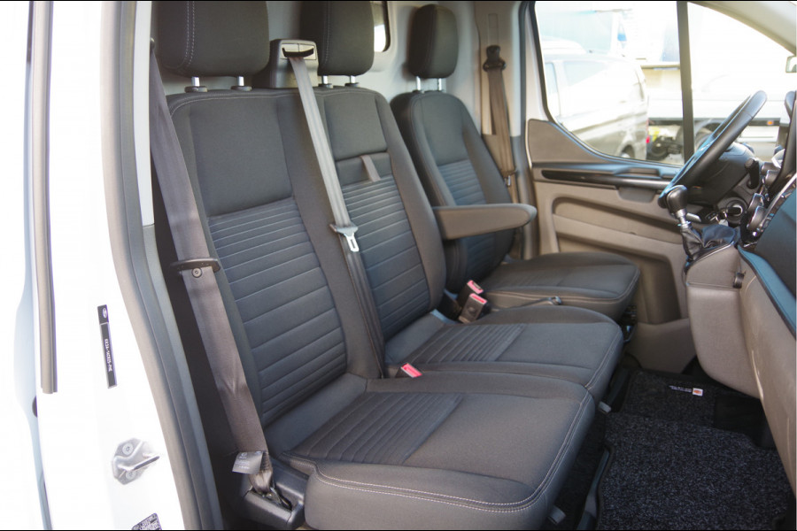 Ford Transit Custom 300 2.0 TDCI L2 3-ZITS, 170PK, 2800KG TREKHAAK, STOELVERWARMING, CAMERA, NAVI, CRUISE, AIRCO, PARKEERSENSOREN, 17''