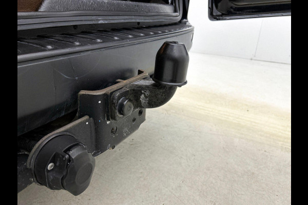 Ford Transit Custom 130pk Automaat L2H1 Trend Navigatie Camera Apple Carplay Trekhaak Cruise control Airco