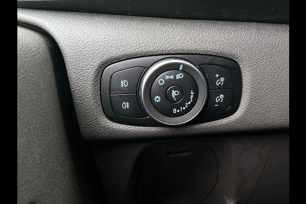 Ford Transit Custom 130pk Automaat L2H1 Trend Navigatie Camera Apple Carplay Trekhaak Cruise control Airco